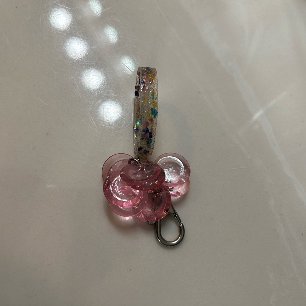 Bath and Body Works hand sanitizer holder